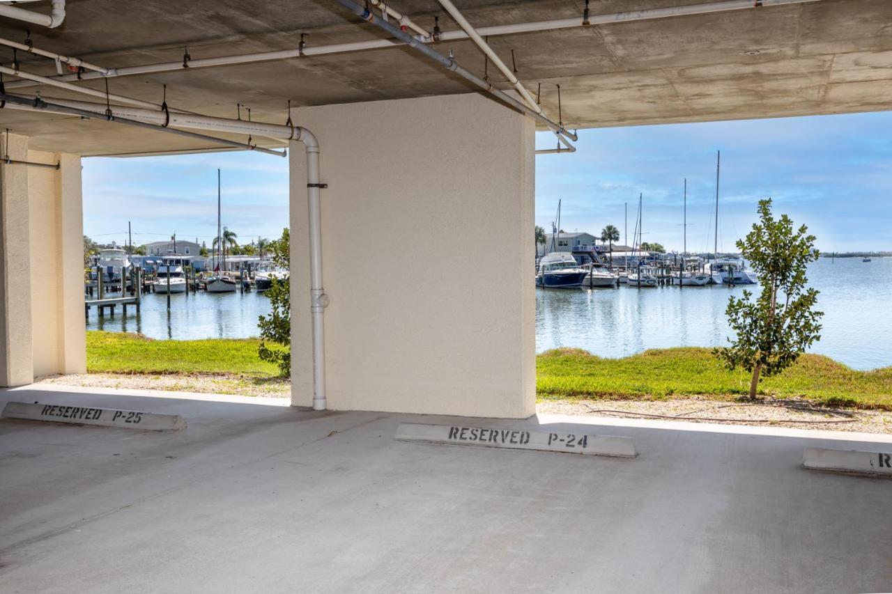 Elegant Waterfront Place For Two/Boca Ciega Resort St. Petersburg Dış mekan fotoğraf