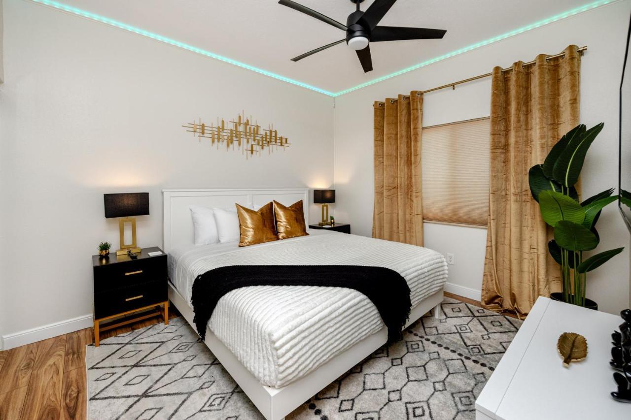 Elegant Waterfront Place For Two/Boca Ciega Resort St. Petersburg Dış mekan fotoğraf
